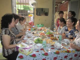 Họp Mặt -Giã Từ