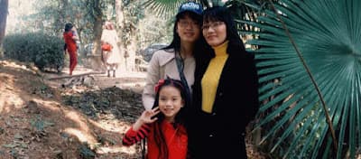 Bài Thơ Trăn Trở : Đất Nước Mình Ngộ Quá .....