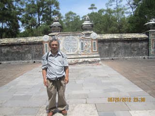 HUE2- LangTam